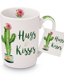 Henkelbecher in grün und weiß mit Kaktus-Motiv und Schriftzug "Hugs & Kisses"