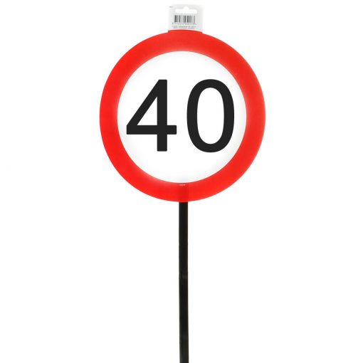 Verkehrsschild "40" mit Stab